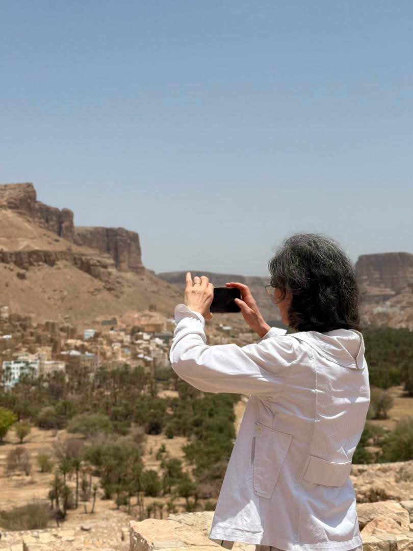 سفيرة فرنسا تختتم زيارتها لحضرموت بجولة لدوعن وتشيد بمقوماتها التراثية والتنموية الرائدة - سفيرة فرنسا تختتم زيارتها لحضرموت بجولة لدوعن وتشيد بمقوماتها التراثية والتنموية الرائدة -