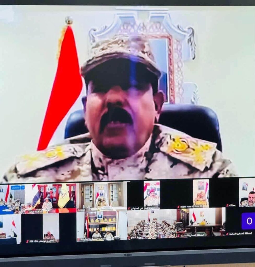 رئيس الأركان يوجه بمتابعة اجراءات ضبط المتورطين في الهجوم الغادر على أفراد قوات درع الوطن بحضرموت رئيس الأركان يوجه بمتابعة اجراءات ضبط المتورطين في الهجوم الغادر على أفراد قوات درع الوطن بحضرموت