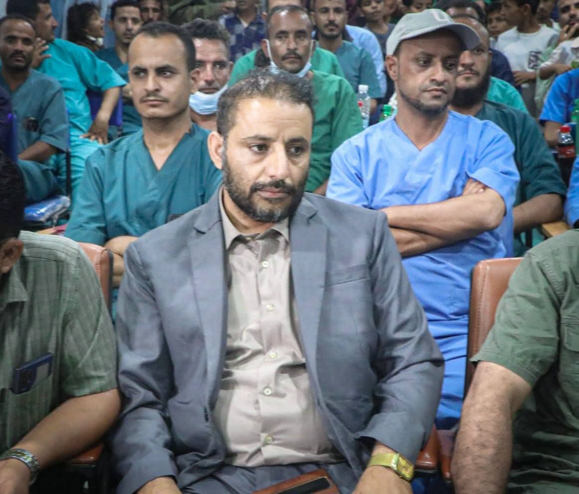 المحافظ القبة يشهد حفل إنجازات المستشفى الميداني سناح ويكرم بعثة الصليب الأحمر - المحافظ القبة يشهد حفل إنجازات المستشفى الميداني سناح ويكرم بعثة الصليب الأحمر -