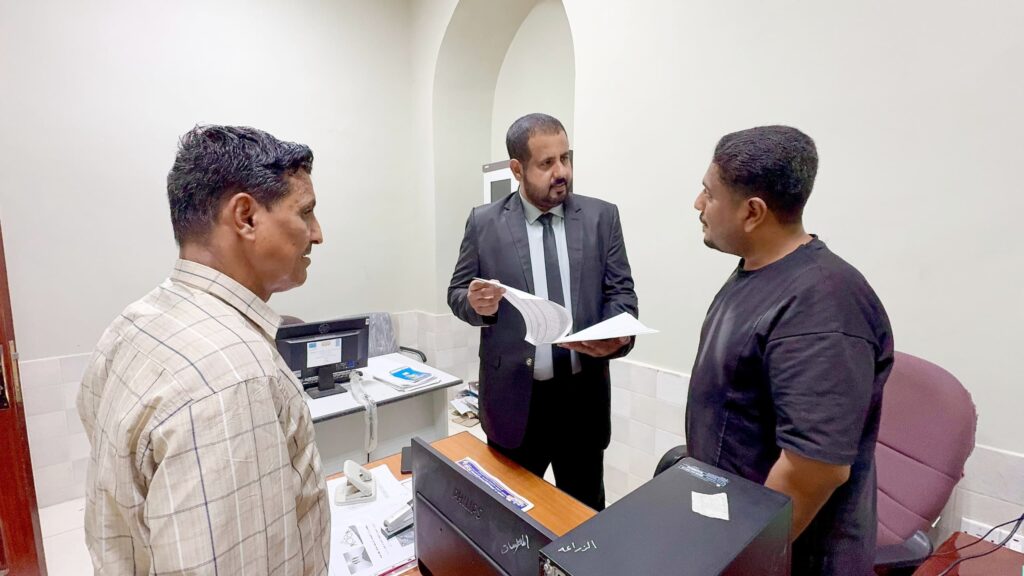 وكيل حضرموت لشؤون التنمية يطلع على سير العمل بمكتب وزارة التخطيط والتعاون الدولي بساحل حضرموت وكيل حضرموت لشؤون التنمية يطلع على سير العمل بمكتب وزارة التخطيط والتعاون الدولي بساحل حضرموت
