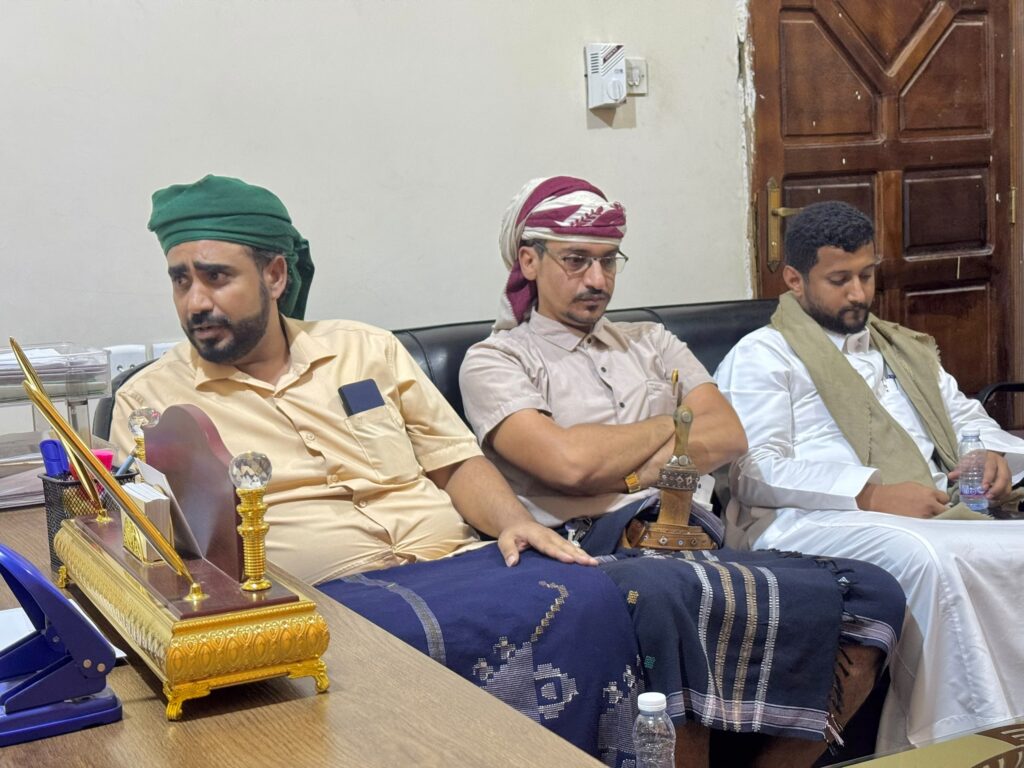 قيادة مجلس المستقبل الجنوبي بحضرموت تلتقي رئيس مصلحة شؤون القبائل بوادي وصحراء حضرموت قيادة مجلس المستقبل الجنوبي بحضرموت تلتقي رئيس مصلحة شؤون القبائل بوادي وصحراء حضرموت