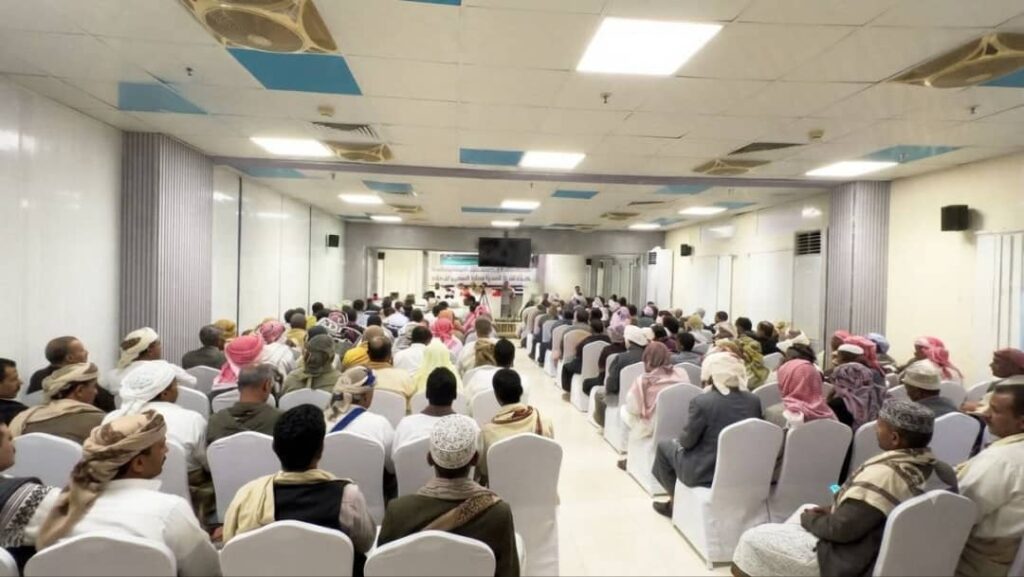 برنامج التواصل مع علماء اليمن ينظم ندوة علمية في حضرموت المكلا حول مكانة الصحابة ومصادر السنة النبوية برنامج التواصل مع علماء اليمن ينظم ندوة علمية في حضرموت المكلا حول مكانة الصحابة ومصادر السنة النبوية