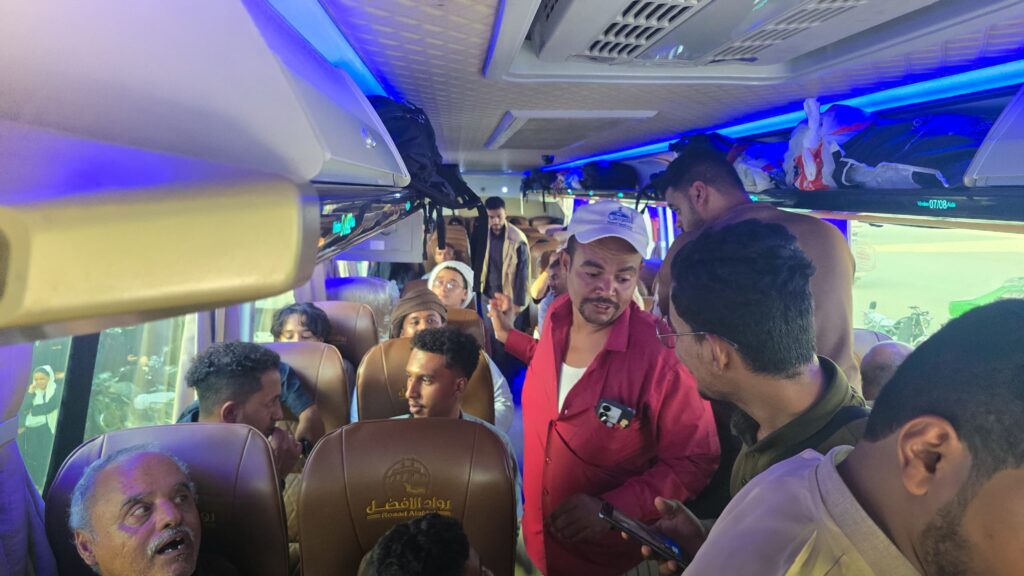 انطلاق رحلة العمرة المشتركة لوكالتي "حصن التعاقد" و"سماء الحرمين" انطلاق رحلة العمرة المشتركة لوكالتي "حصن التعاقد" و"سماء الحرمين"