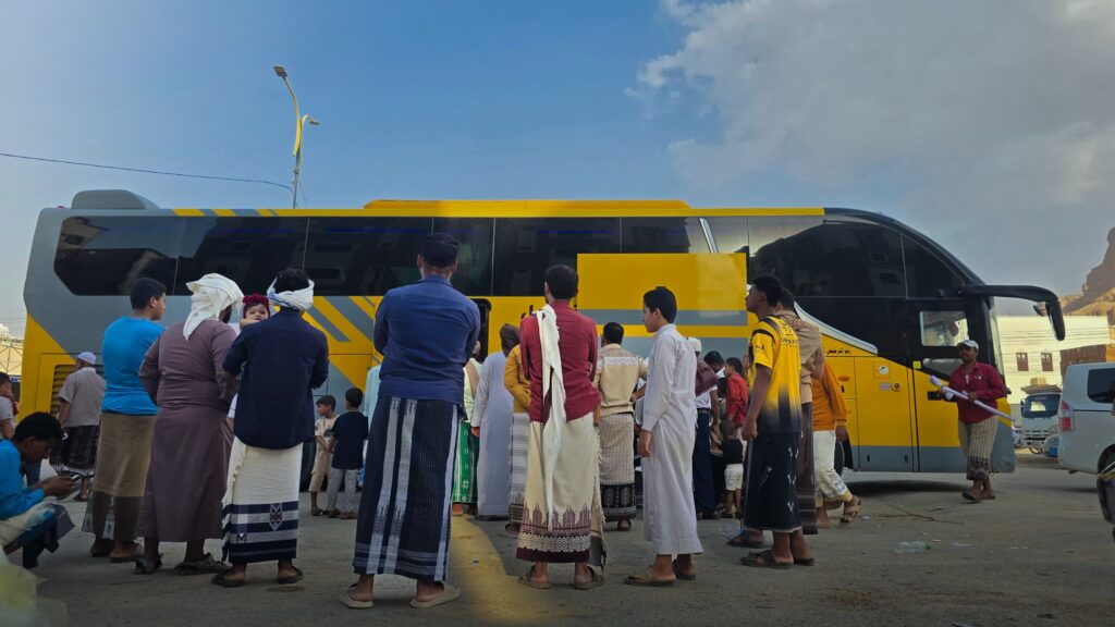 انطلاق رحلة العمرة المشتركة لوكالتي "حصن التعاقد" و"سماء الحرمين" انطلاق رحلة العمرة المشتركة لوكالتي "حصن التعاقد" و"سماء الحرمين"