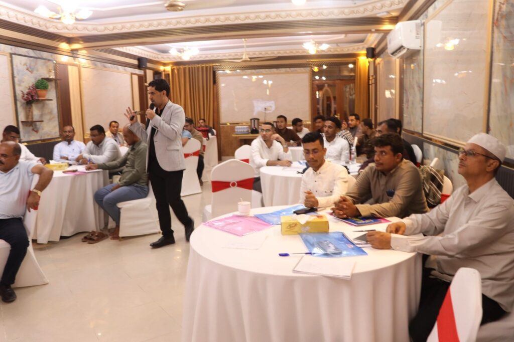 اختتام الدورة التدريبية حول تعزيز قدرات الامن الصحي للعاملين في المنافذ الحدودية بسيئون اختتام الدورة التدريبية حول تعزيز قدرات الامن الصحي للعاملين في المنافذ الحدودية بسيئون