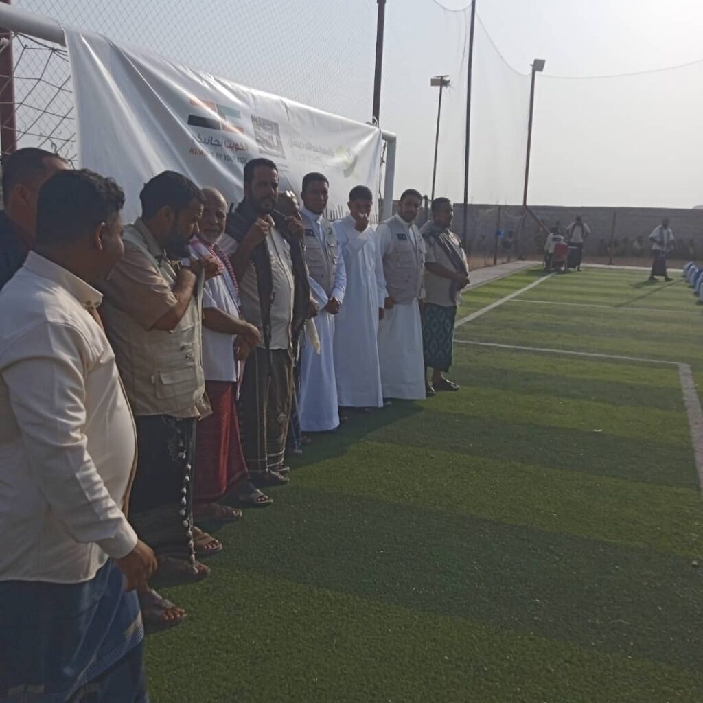 تدشين مشروع توزيع 450 سلة غذائية للأسر المحتاجة بمديرية تدشين مشروع توزيع 450 سلة غذائية للأسر المحتاجة بمديرية