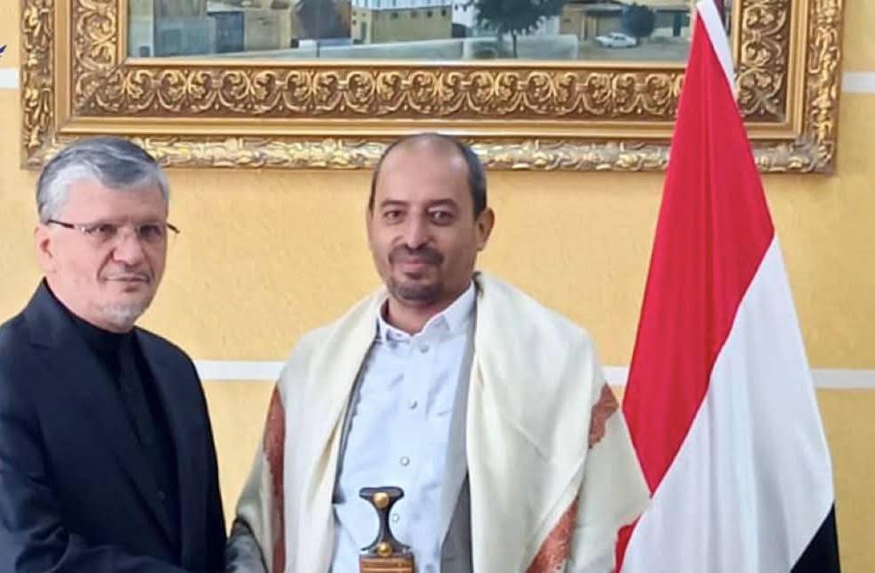 «الحرس» الإيراني يعيد رسم خريطة تحصينات الحوثيين - «الحرس» الإيراني يعيد رسم خريطة تحصينات الحوثيين -