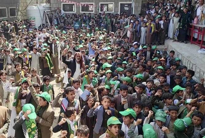 إنفاق حوثي مكثف على التجنيد والتعبئة والفعاليات الطائفية إنفاق حوثي مكثف على التجنيد والتعبئة والفعاليات الطائفية