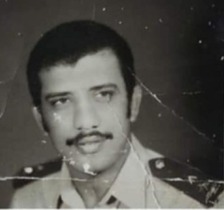 طيار حربي يمني منفي منذ 50 عاماً يوجه مناشدة إنسانية عاجلة للقيادة السياسية بعودته إلى عدن طيار حربي يمني منفي منذ 50 عاماً يوجه مناشدة إنسانية عاجلة للقيادة السياسية بعودته إلى عدن