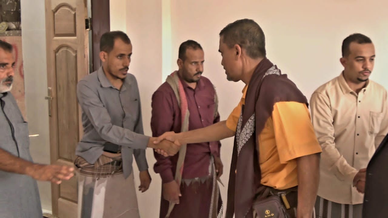 التميمي يقدم واجب العزاء لأسرة باسلامة وينقل تعازي قيادة المجلس الانتقالي التميمي يقدم واجب العزاء لأسرة باسلامة وينقل تعازي قيادة المجلس الانتقالي