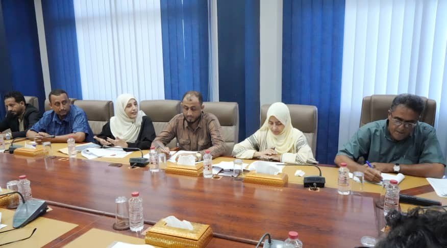 الأمانة العامة تستعرض مستجدات التحركات الخارجية للمجلس والمشهد الاقتصادي على الساحة لوطنية الجنوبية الأمانة العامة تستعرض مستجدات التحركات الخارجية للمجلس والمشهد الاقتصادي على الساحة لوطنية الجنوبية
