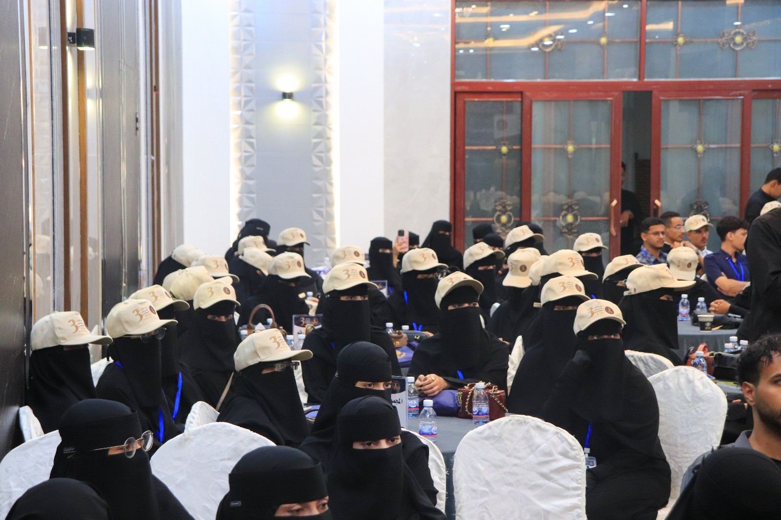 منسقية الانتقالي بجامعة حضرموت تختتم الملتقى الصيفي الطلابي الثالث منسقية الانتقالي بجامعة حضرموت تختتم الملتقى الصيفي الطلابي الثالث