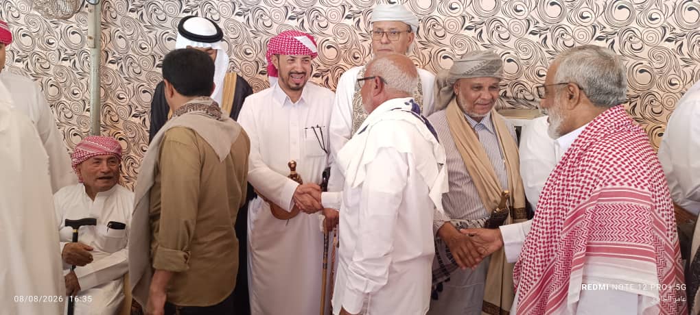 آل بن عساله العوامر يحتفلون بزفاف الملازم سعيد ابن وكيل وزارة الداخليه اللواء الركن عبدالماجد العامري. آل بن عساله العوامر يحتفلون بزفاف الملازم سعيد ابن وكيل وزارة الداخليه اللواء الركن عبدالماجد العامري.