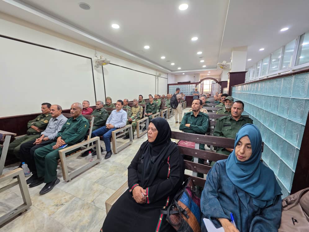 وزارة الداخلية تدشن البرامج التوعوية والتوجيهية لمنتسبي أمن العاصمة عدن وزارة الداخلية تدشن البرامج التوعوية والتوجيهية لمنتسبي أمن العاصمة عدن