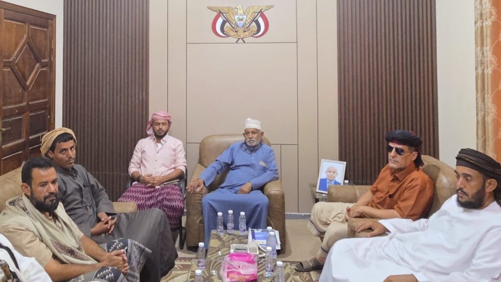 مدير عام مصلحة شؤون القبائل يهنئ منصب آل باعباد ويشيد بالدور الوطني والمجتمعي للقبيلة مدير عام مصلحة شؤون القبائل يهنئ منصب آل باعباد ويشيد بالدور الوطني والمجتمعي للقبيلة
