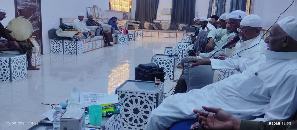 المشهد تستقبل زوارها.. موسم الحبيب علي بن حسن العطاس يحوّل المدينة إلى لوحة من التراث والتجارة وذكريات لا تُنسى المشهد تستقبل زوارها.. موسم الحبيب علي بن حسن العطاس يحوّل المدينة إلى لوحة من التراث والتجارة وذكريات لا تُنسى