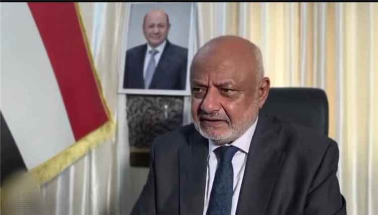 محافظ الحديدة : ما حدث في الساحل الغربي مؤامرة وخديعة دفعت فيها مليارات الدولارات - محافظ الحديدة : ما حدث في الساحل الغربي مؤامرة وخديعة دفعت فيها مليارات الدولارات -