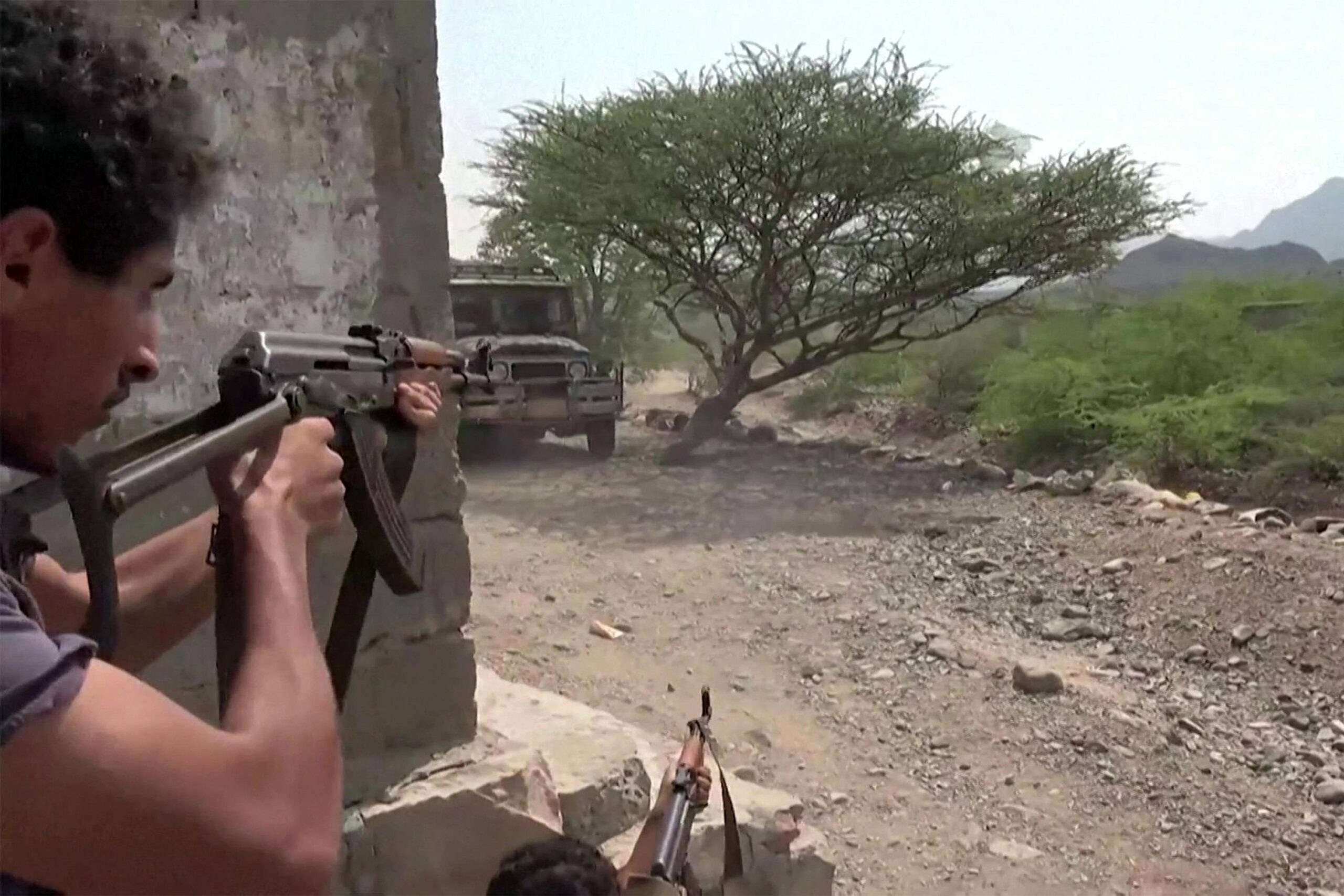 مجلس الأمن يحذر من اتساع تهديد الحوثيين للملاحة الدولية - مجلس الأمن يحذر من اتساع تهديد الحوثيين للملاحة الدولية -