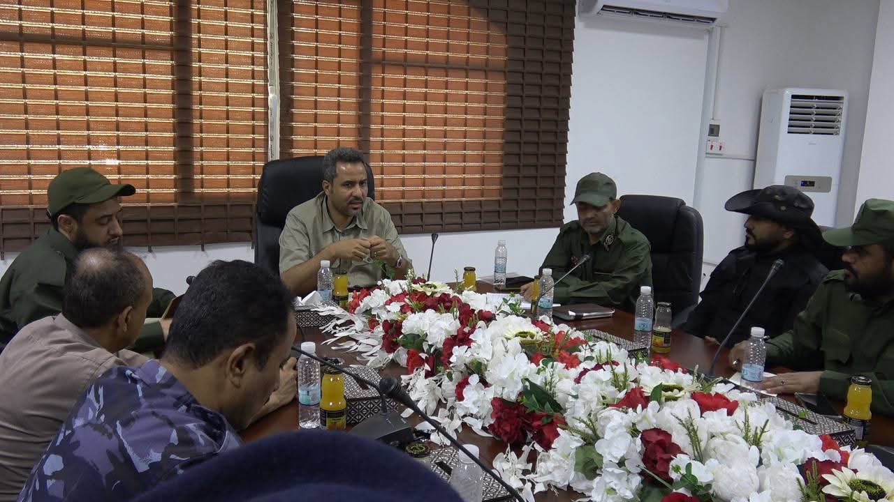 أسبوع حافل بالملفات..الحالمي يطرق أبواب الوزارات ويدفع باحتياجات لحج نحو المعالجة - أسبوع حافل بالملفات..الحالمي يطرق أبواب الوزارات ويدفع باحتياجات لحج نحو المعالجة -