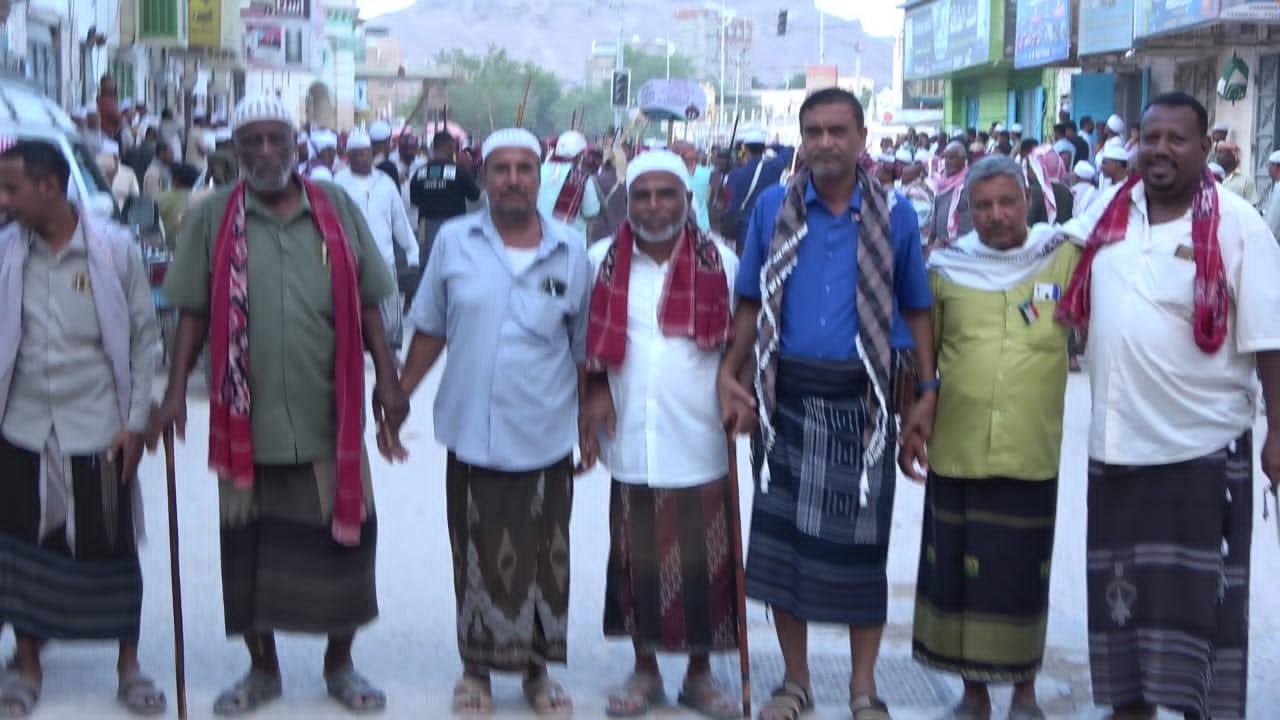 انتقالي وادي وصحراء حضرموت يشارك في فعاليات المطلع السنوي بحافة السوق في تريم انتقالي وادي وصحراء حضرموت يشارك في فعاليات المطلع السنوي بحافة السوق في تريم
