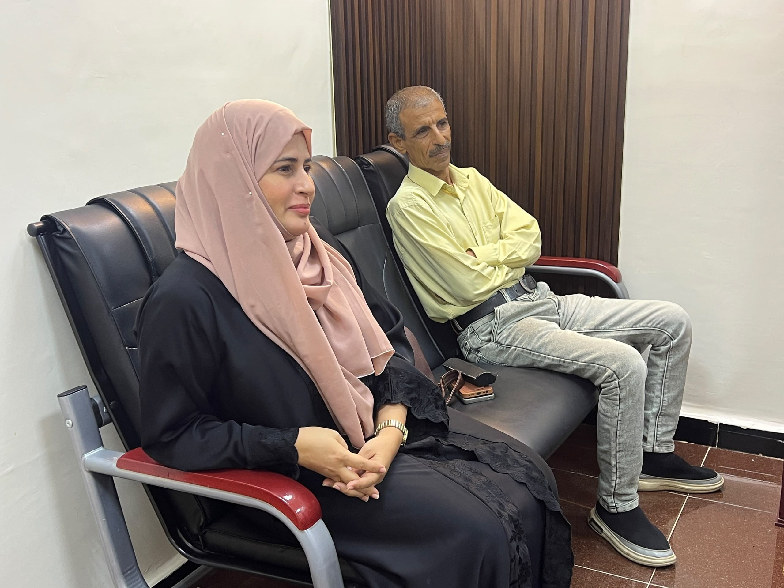 انتقالي العاصمة عدن يناقش سبل استقرار العملية التعليمية ومعالجة تحديات المعلمين والطلاب انتقالي العاصمة عدن يناقش سبل استقرار العملية التعليمية ومعالجة تحديات المعلمين والطلاب
