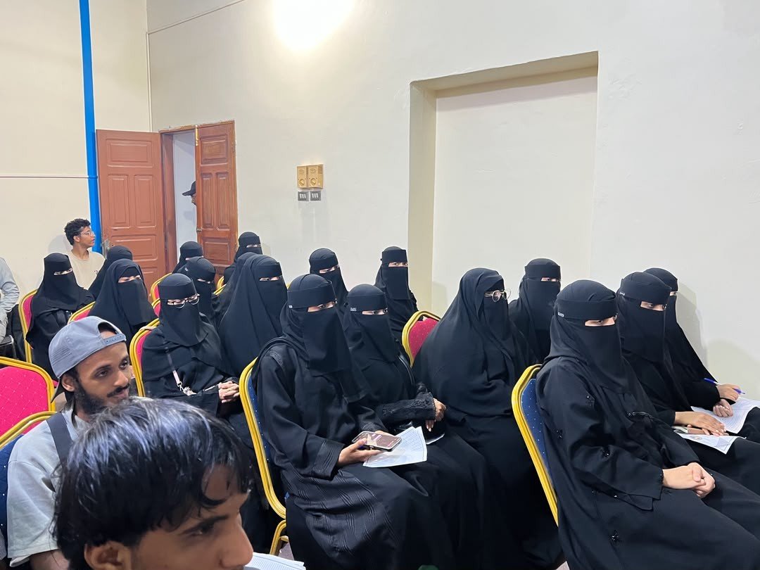 منسقية الانتقالي في كلية التمريض بجامعة حضرموت تنظم ورشة حول المهارات الوريدية السريرية منسقية الانتقالي في كلية التمريض بجامعة حضرموت تنظم ورشة حول المهارات الوريدية السريرية