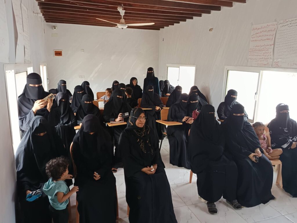 رئيس مجلس المستقبل الجنوبي بالعاصمة عدن يفتتح جمعية المرأة الساحلية متعددة الأغراض الخيرية بالعاصمة عدن رئيس مجلس المستقبل الجنوبي بالعاصمة عدن يفتتح جمعية المرأة الساحلية متعددة الأغراض الخيرية بالعاصمة عدن