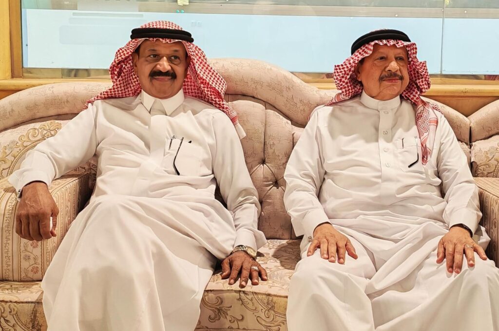 بحضور «الشرح البيضاني».. الجالية اليمنية بمنطقة تبوك تشارك قبائل يام احتفالات اليوم الوطني السعودي "صور" بحضور «الشرح البيضاني».. الجالية اليمنية بمنطقة تبوك تشارك قبائل يام احتفالات اليوم الوطني السعودي "صور"