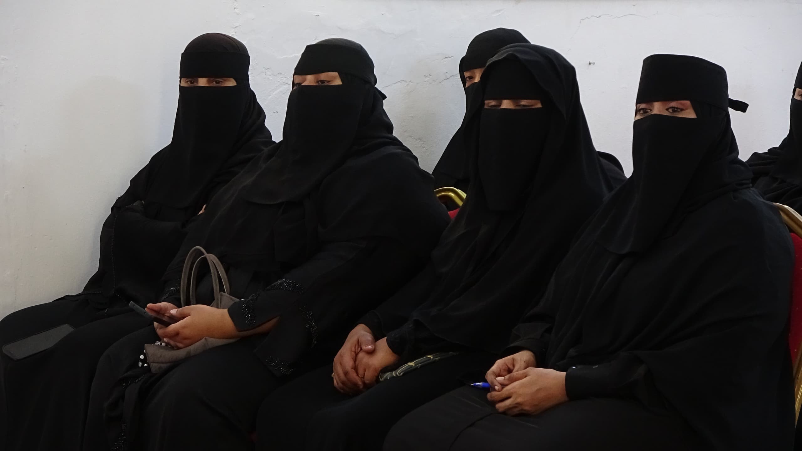 تنفيذية انتقالي سيئون تعقد اجتماعًا موسعًا لمناقشة ترتيبات الحشد لمليونية 14 أكتوبر تنفيذية انتقالي سيئون تعقد اجتماعًا موسعًا لمناقشة ترتيبات الحشد لمليونية 14 أكتوبر