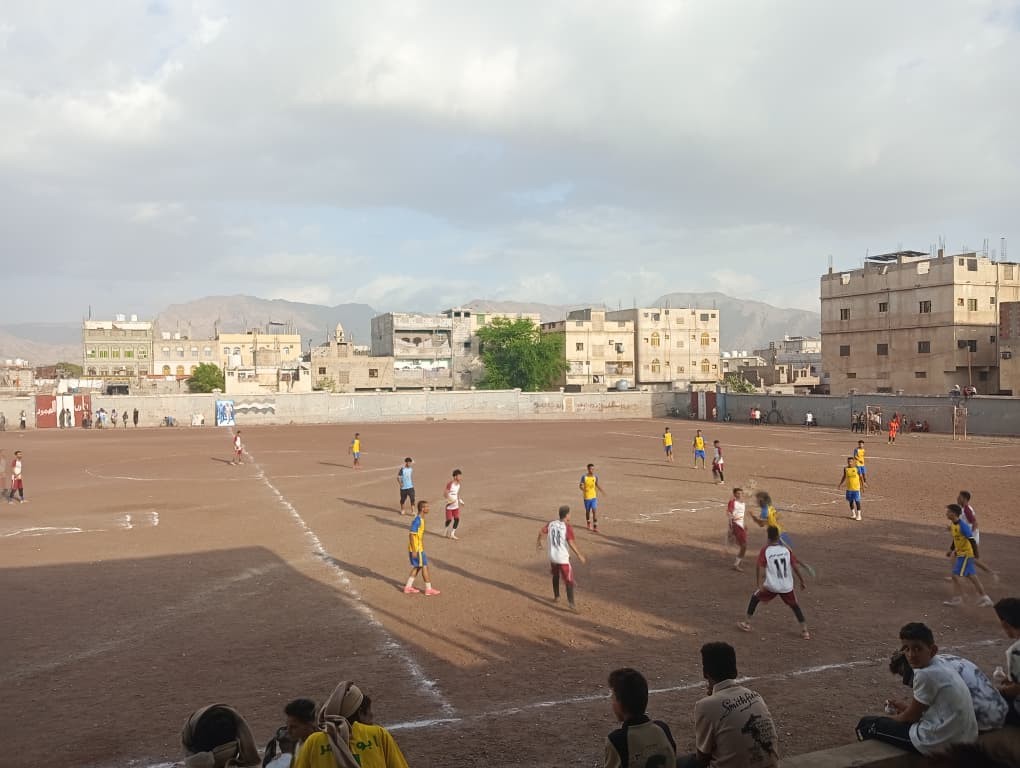 برعاية الانتقالي.. نادي المزاحمي يتوج بطلًا لكأس 14 أكتوبر لكرة القدم في الحبيلين برعاية الانتقالي.. نادي المزاحمي يتوج بطلًا لكأس 14 أكتوبر لكرة القدم في الحبيلين