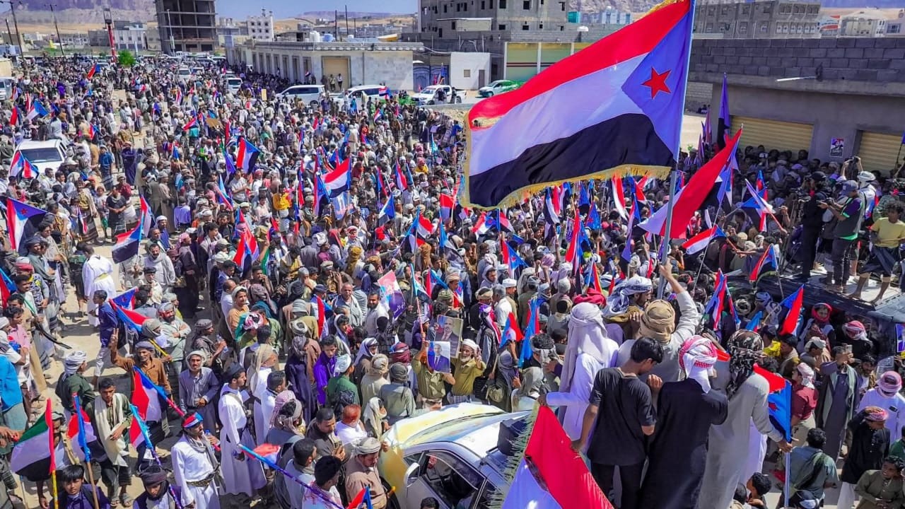 البيان الصادر عن مليونيات الاحتفال بالذكرى الـ63 لثورة 14 أكتوبر المجيدة البيان الصادر عن مليونيات الاحتفال بالذكرى الـ63 لثورة 14 أكتوبر المجيدة