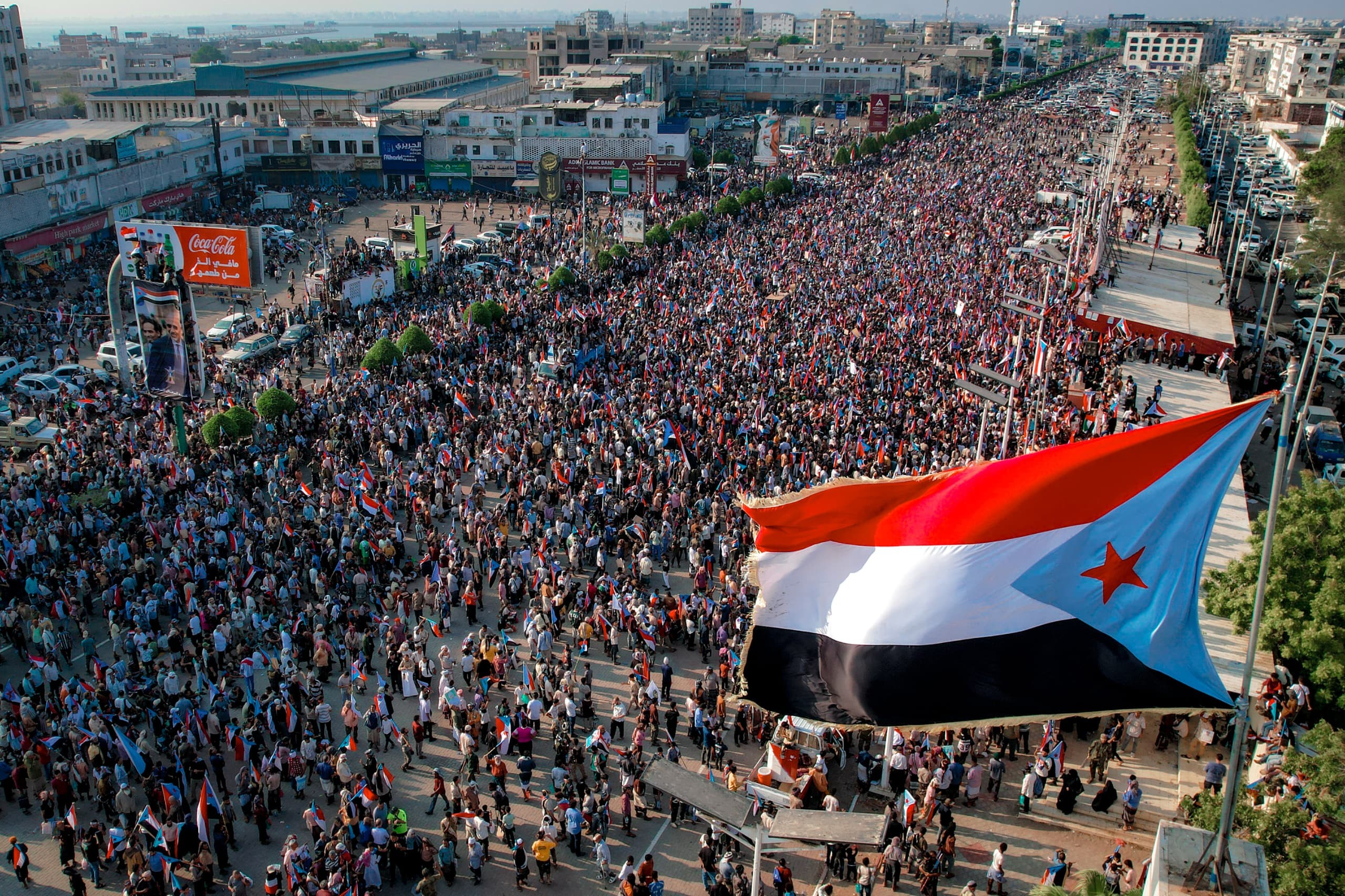 كلمة الأمين العام أمام الحشود الجماهيرية في مليونية التعبئة الشعبية للدفاع عن الجنوب بالعاصمة عدن كلمة الأمين العام أمام الحشود الجماهيرية في مليونية التعبئة الشعبية للدفاع عن الجنوب بالعاصمة عدن