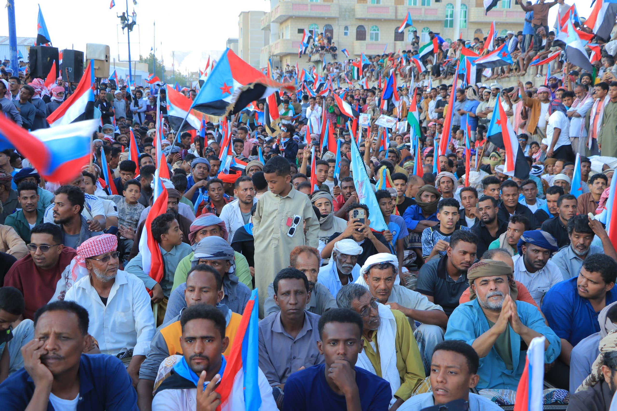 تلبية لدعوة الرئيس الزُبيدي.. سيئون تحتضن مليونية التعبئة الشعبية العامة للدفاع عن الجنوب وقضيته الوطنية في الذكرى الـ63 لثورة 14 أكتوبر تلبية لدعوة الرئيس الزُبيدي.. سيئون تحتضن مليونية التعبئة الشعبية العامة للدفاع عن الجنوب وقضيته الوطنية في الذكرى الـ63 لثورة 14 أكتوبر