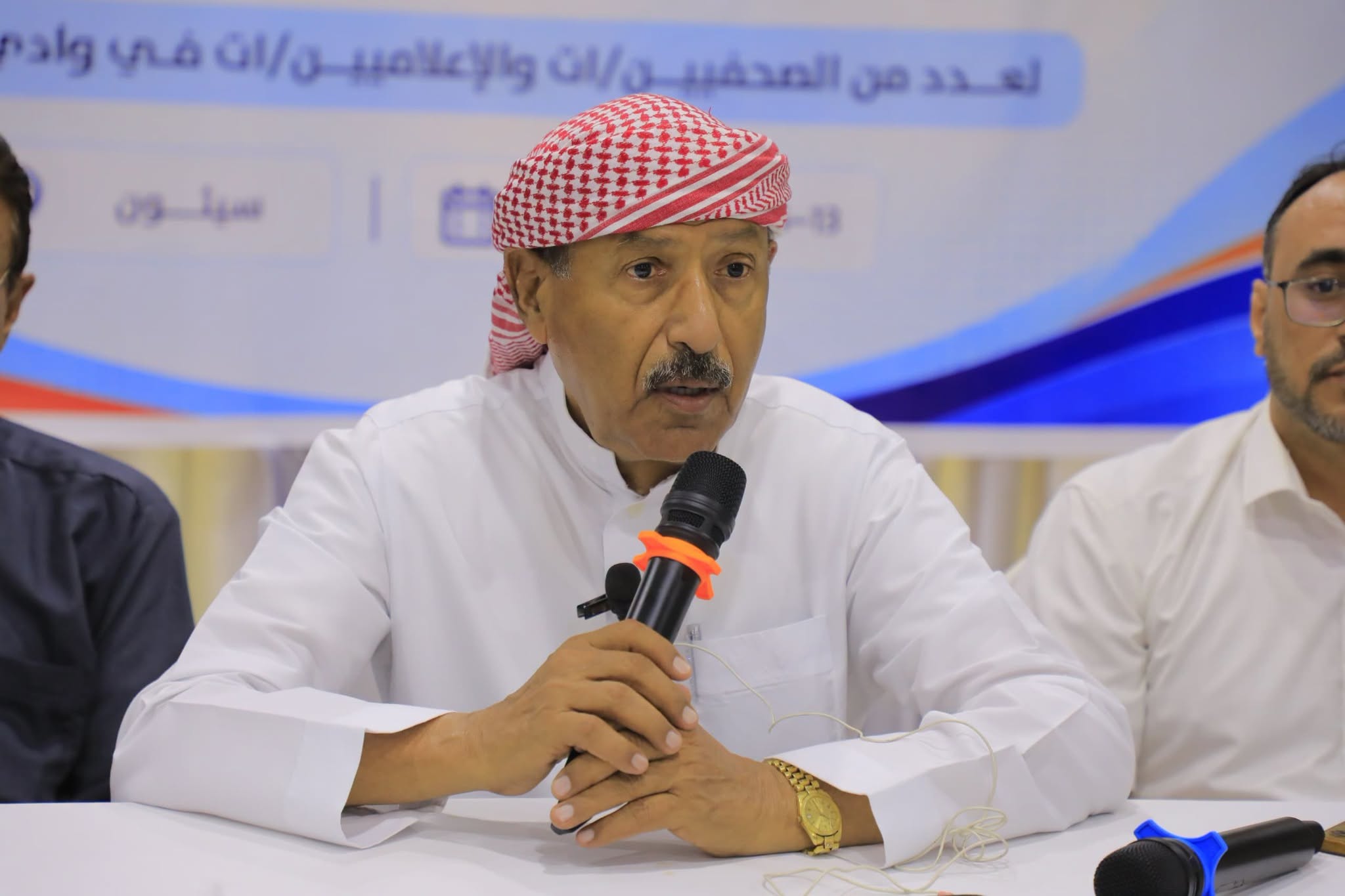 الوكيل بارباع يدشن دورة تدريبية حول التغطيات الصحفية لقضايا حقوق الإنسان الوكيل بارباع يدشن دورة تدريبية حول التغطيات الصحفية لقضايا حقوق الإنسان