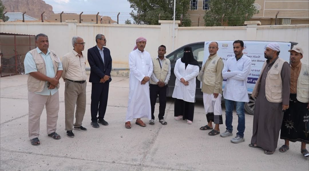 الوكيل بارباع يدشّن مخيمًا طبيًا مجانيًا لخدمة أكثر من 500 أسرة نازحة في العبر الوكيل بارباع يدشّن مخيمًا طبيًا مجانيًا لخدمة أكثر من 500 أسرة نازحة في العبر