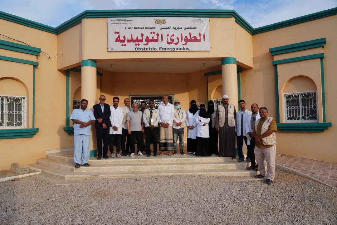 الوكيل بارباع يدشّن مخيمًا طبيًا مجانيًا لخدمة أكثر من 500 أسرة نازحة في العبر الوكيل بارباع يدشّن مخيمًا طبيًا مجانيًا لخدمة أكثر من 500 أسرة نازحة في العبر
