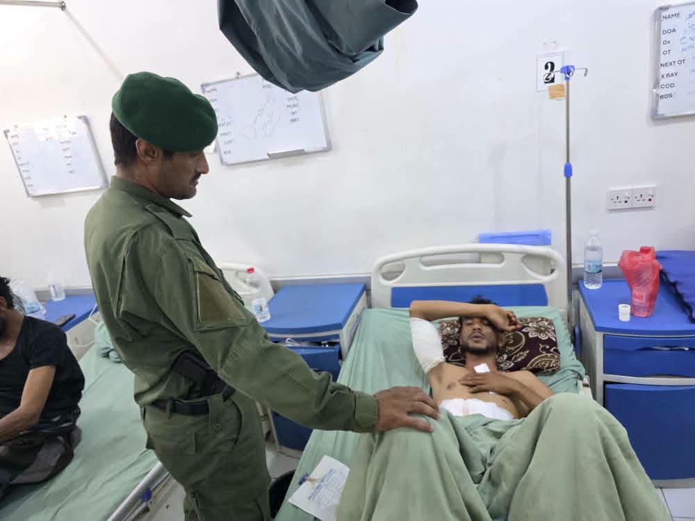 الربيعي يتفقد جرحى القوات المسلحة الجنوبية في مستشفيات عدن - الربيعي يتفقد جرحى القوات المسلحة الجنوبية في مستشفيات عدن -