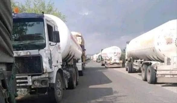 حضرموت تختنق في الصحراء.. حين يصبح غاز المواطن رهينة للقطاع القبلي حضرموت تختنق في الصحراء.. حين يصبح غاز المواطن رهينة للقطاع القبلي