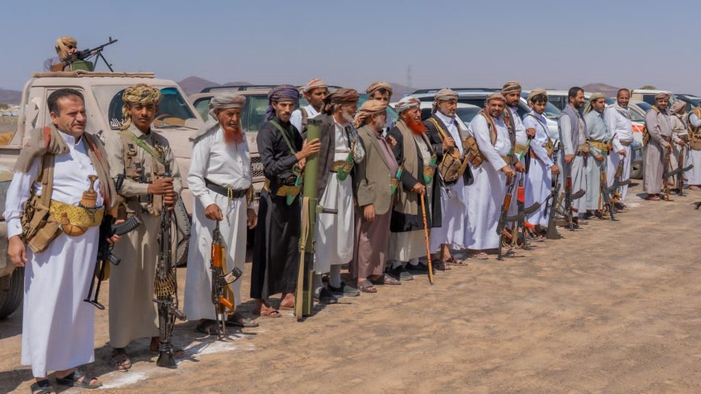 ست قبائل بمحافظة صنعاء تعلن النفير الوطني لإسناد القوات المسلحة والمقاومة في معركة «فجر اليمن» وتشيد بالمواقف السعودية ست قبائل بمحافظة صنعاء تعلن النفير الوطني لإسناد القوات المسلحة والمقاومة في معركة «فجر اليمن» وتشيد بالمواقف السعودية