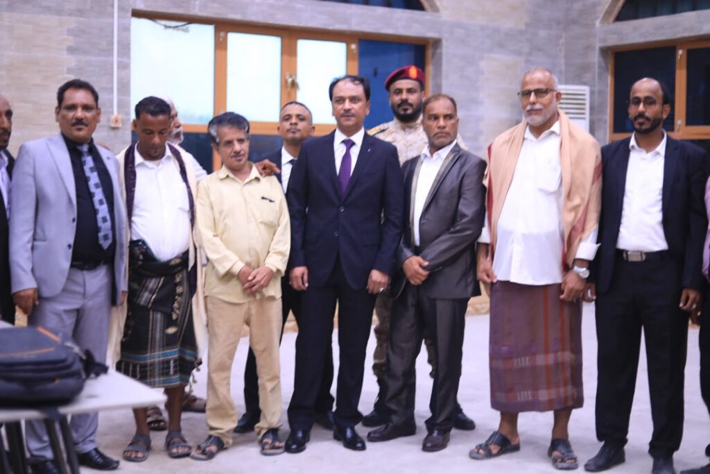 عودة الرئيس فادي باعوم إلى حضرموت تتصدر المشهد باستقبال جماهيري وقبلي حاشد عودة الرئيس فادي باعوم إلى حضرموت تتصدر المشهد باستقبال جماهيري وقبلي حاشد