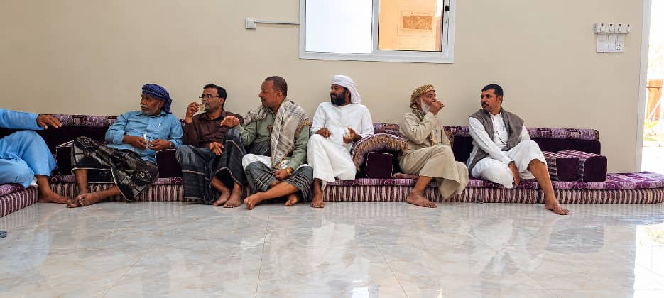 الشيخ مشعل عوض بن كرتم العامري يقيم مأدبة غداء فاخرة بسيئون على شرف وصول اخيه الشيخ محمد بن كرتم العامري من المملكة العربية السعودية بحضور مشايخ ووجهاء حضرموت الشيخ مشعل عوض بن كرتم العامري يقيم مأدبة غداء فاخرة بسيئون على شرف وصول اخيه الشيخ محمد بن كرتم العامري من المملكة العربية السعودية بحضور مشايخ ووجهاء حضرموت