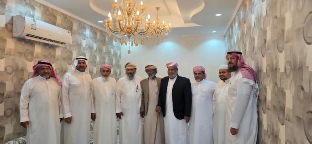 وفد مرجعية قبائل حضرموت في ضيافة الشيخ عبدالرحمن بن محمد بن علي جابر بالمدينة المنورة وفد مرجعية قبائل حضرموت في ضيافة الشيخ عبدالرحمن بن محمد بن علي جابر بالمدينة المنورة